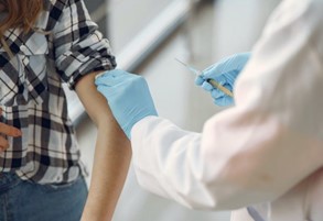 person-getting-vaccinated-3985170-600x400.jpg